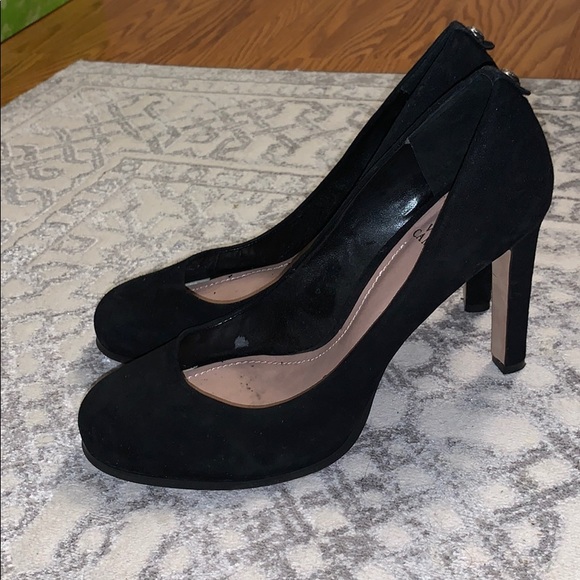 Black suede heels - Picture 2 of 6